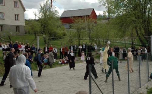 20060517-500-09-volleyball