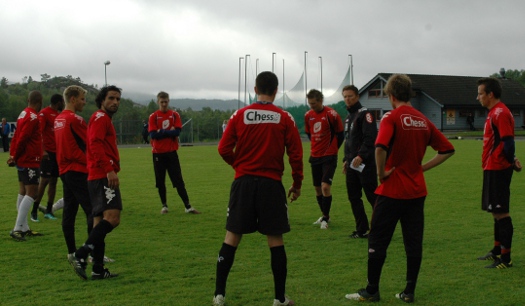 20100625-525-brann004