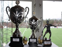 20110406-250_EIL_CUP